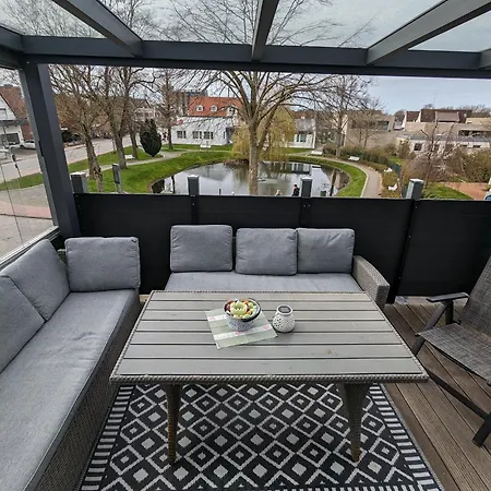 度假居 Am Oland 比苏姆